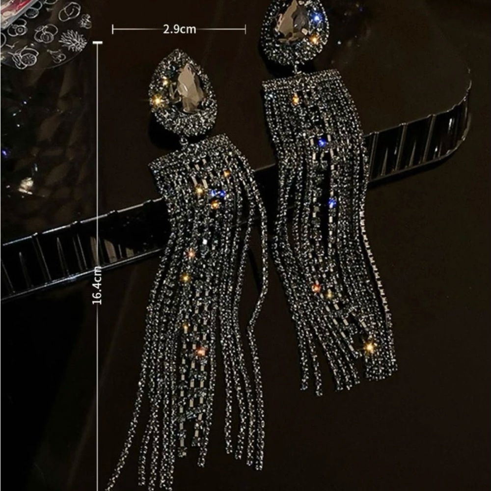 Rhinestone Tassel Drop Earrings NWOT - Picture 2 of 2